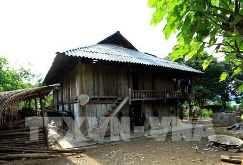 Nét truyền thống của đồng bào dân tộc Dao nơi ngã 3 sông Đà