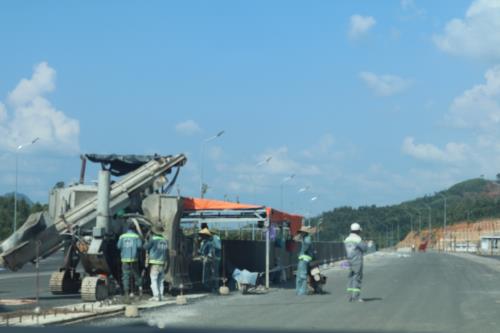 Ngắm nhìn cao tốc Bắc Giang - Lạng Sơn chuẩn bị về đích