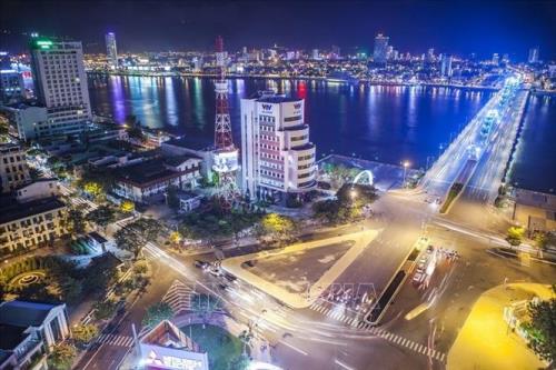 Đề xuất giải pháp quản lý khi phát triển trung tâm tài chính khu vực và quốc tế
