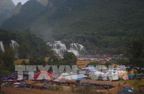 Khai mạc lễ hội du lịch thác Bản Giốc năm 2019