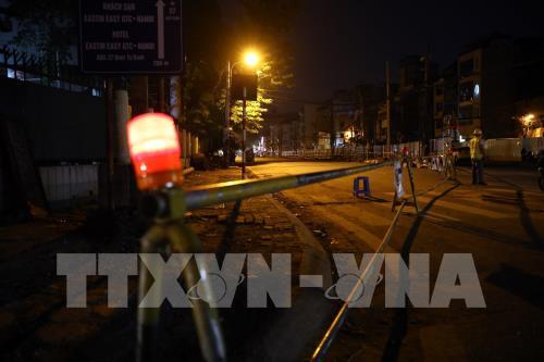 Phân luồng giao thông phố Quốc Tử Giám phục vụ thi công ga ngầm đường sắt đô thị