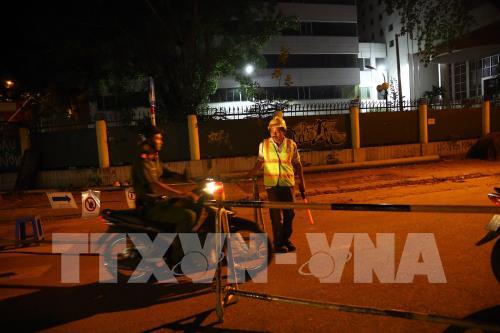 Phân luồng giao thông phố Quốc Tử Giám phục vụ thi công ga ngầm đường sắt đô thị