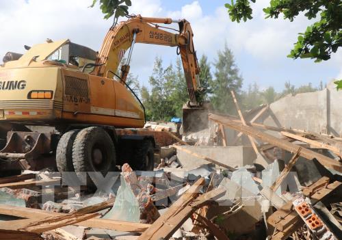 Cưỡng chế thu hồi dự án chậm tiến độ tại khu du lịch Bãi Cháy