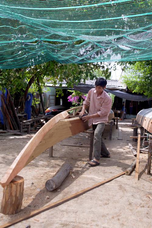 Nghề đóng thuyền đua (ghe đua) ở Quảng Nam