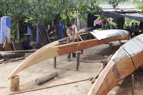 Nghề đóng thuyền đua (ghe đua) ở Quảng Nam