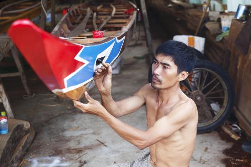 Nghề đóng thuyền đua (ghe đua) ở Quảng Nam