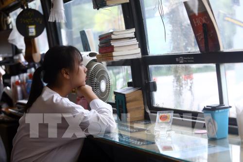 Độc đáo quán cafe bus thân thiện với môi trường