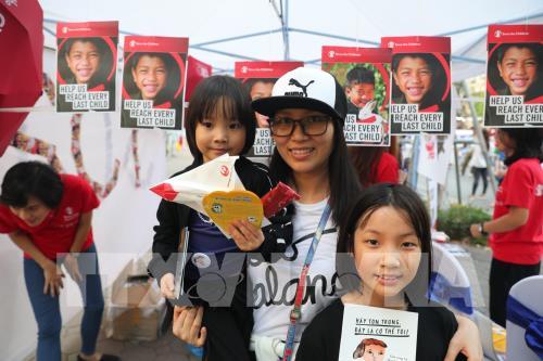 Thắp sáng nụ cười Việt Nam