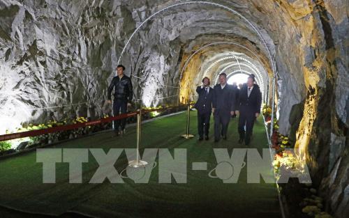 Khám phá khu du lịch sinh thái cầu kính Rồng Mây