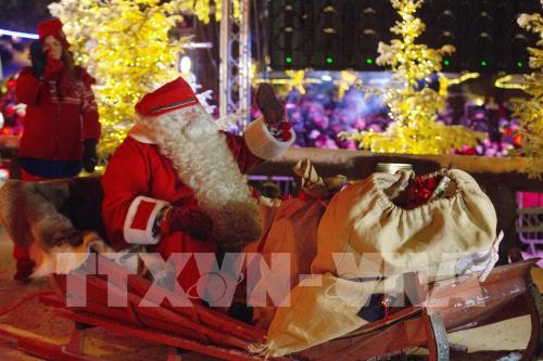 "Ông già Noel" khởi động mùa Giáng Sinh 2019