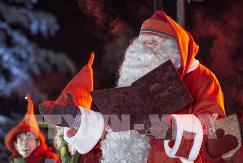 "Ông già Noel" khởi động mùa Giáng Sinh 2019