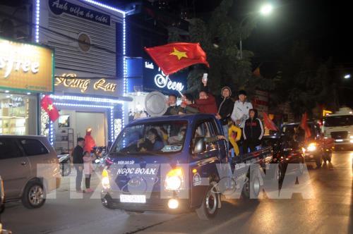 Việt Nam ăn mừng HCV SEA Games lịch sử của đội tuyển bóng đá nam