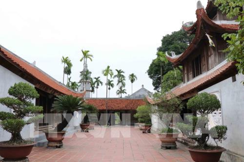 Chiêm ngưỡng vẻ đẹp di tích quốc gia đặc biệt chùa Bút Tháp