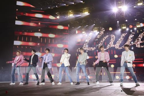 Cổ phiếu của Big Hit Entertainment gây "sốt" tại Hàn Quốc