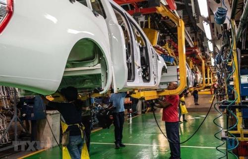 Ford bị kiện về tên gọi “BlueCruise” cho công nghệ "lái xe rảnh tay"