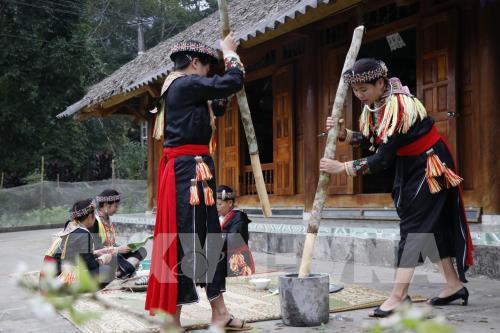 Độc đáo phong tục đón Tết của người Dao đỏ ở Lục Yên (Yên Bái)