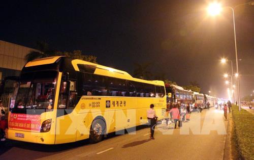 Ấm áp những chuyến xe nghĩa tình