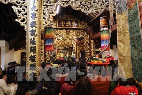 Khai hội chùa Hương - Xuân Canh Tý 2020