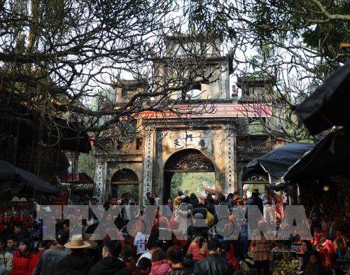 Khai hội chùa Hương - Xuân Canh Tý 2020