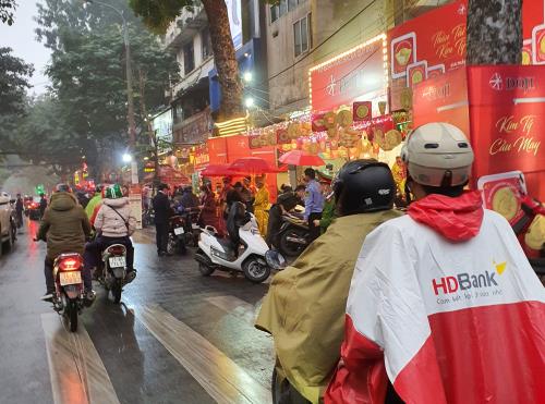 Ngày vía Thần tài: Không còn cảnh tấp nập như mọi năm