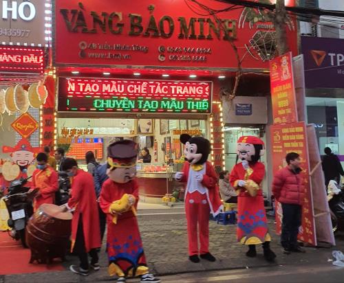 Ngày vía Thần tài: Không còn cảnh tấp nập như mọi năm