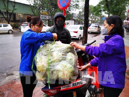 Cung cấp đủ nguồn thực phẩm cho người tiêu dùng