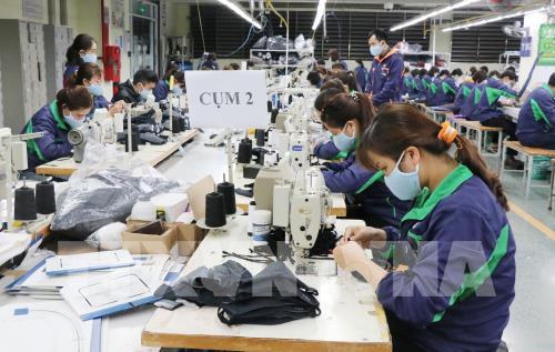 Nhiều nhà đầu tư quốc tế bị hấp dẫn bởi câu chuyện tăng trưởng kinh tế của Việt Nam