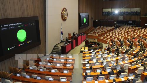 Quốc hội Hàn Quốc thảo luận ngân sách bổ sung hỗ trợ khẩn cấp cho toàn dân 