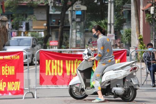 Cuộc sống người dân phố Trúc Bạch ngày đầu cách ly