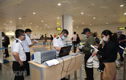 Dịch COVID-19: Hà Nội rà soát người nhập cảnh chưa qua cách ly từ ngày 7/3 