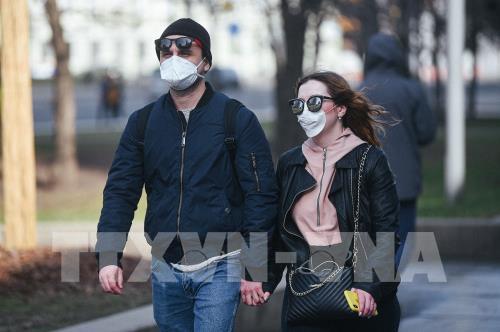 Số ca mắc COVID-19 trong ngày tại Nga tăng cao kỷ lục