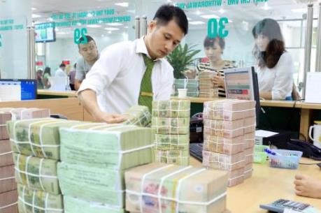 Tp. Hồ Chí Minh: Doanh nghiệp "dễ thở" hơn sau khi ngân hàng nới room