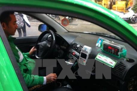 Xăng giảm 4 lần, cước vận tải khó giảm theo