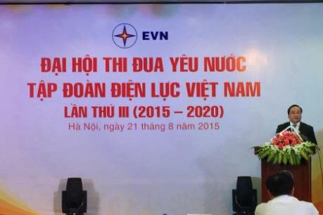 Chú trọng khen thưởng các tập thể nhỏ và người lao động trực tiếp