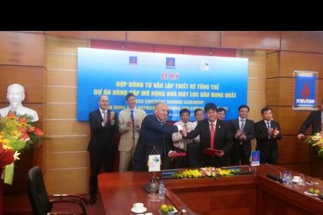  Ký hợp đồng tư vấn thiết kế mở rộng Nhà máy Lọc dầu Dung Quất
