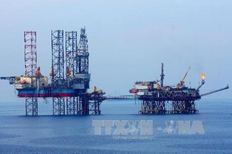 Ngành dầu khí thu lợi hàng nghìn tỷ đồng nhờ thi đua, sáng tạo