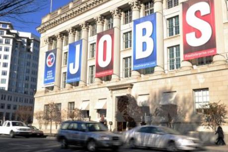 Tăng trưởng kinh tế Mỹ “mắc kẹt” từ khiêm tốn đến vừa phải