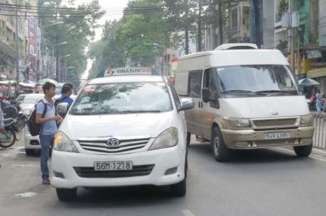 Các đơn vị kinh doanh vận tải “rục rịch” giảm giá cước