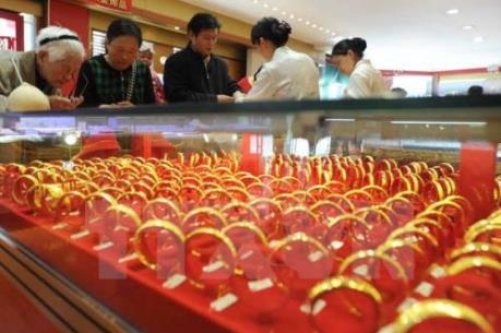 Giá vàng hôm nay quanh quẩn ở vùng đáy của 4 tháng