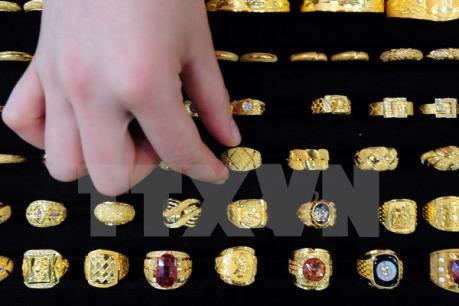 Thị trường vàng tiếp tục "lấp lánh"