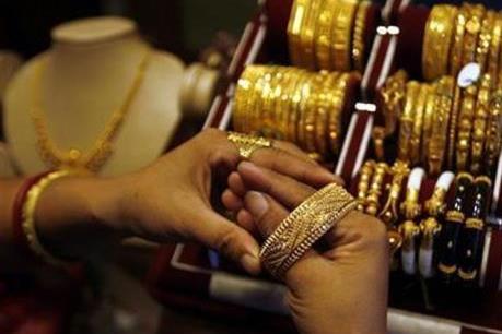 Giá vàng châu Á ổn định gần mức cao nhất 4 tuần