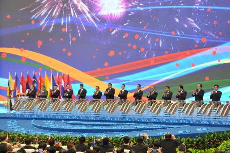 Quan hệ thương mại Việt-Trung: Kỳ vọng vào giới doanh nghiệp