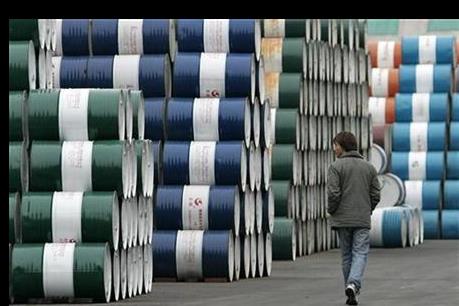 Giá dầu thế giới đi xuống do Mỹ mở rộng khai thác