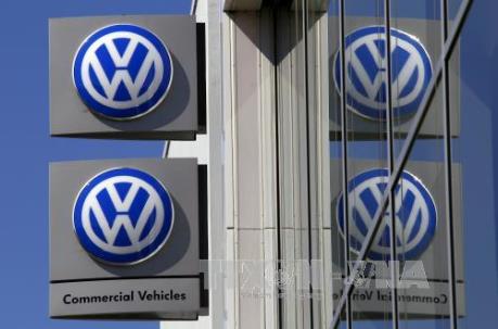 Volkswagen cắt giảm mạnh đầu tư vì vụ bê bối khí thải