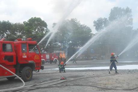 Hỏa hoạn thiêu rụi gần 1.000m2 nhà xưởng tại cụm làng nghề Ninh Sở, Hà Nội