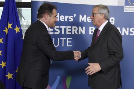 EU thông qua kế hoạch giải quyết dòng người qua Balkan