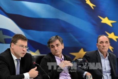 Các chủ nợ quốc tế hoãn giải ngân cho Hy Lạp