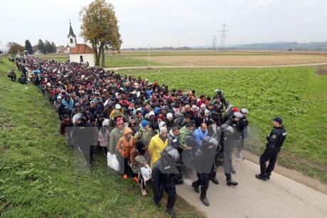 EU nới lỏng kỷ luật tài chính với các nước tiếp nhận dân di cư