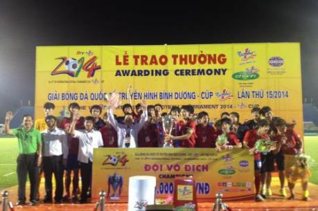 Tập đoàn Number 1 tài trợ cho giải bóng đá quốc tế truyền hình 