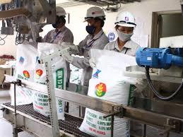 Đẩy nhanh tiến độ cấp phép hoạt động cho các doanh nghiệp sản xuất phân bón